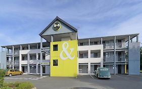 B&B Hotel Alencon Nord