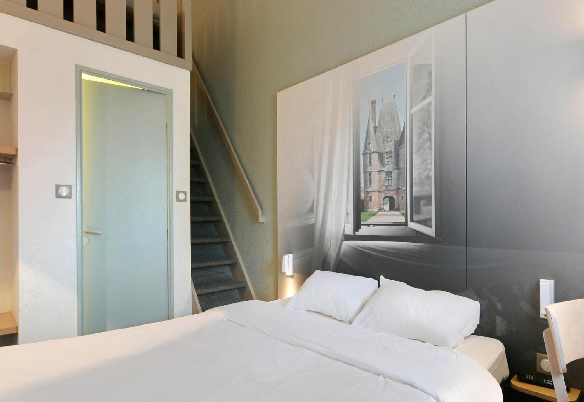 B&B Hotel Alencon Nord Esterno foto